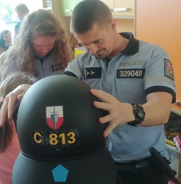 Beseda s policisty v naší ŠD